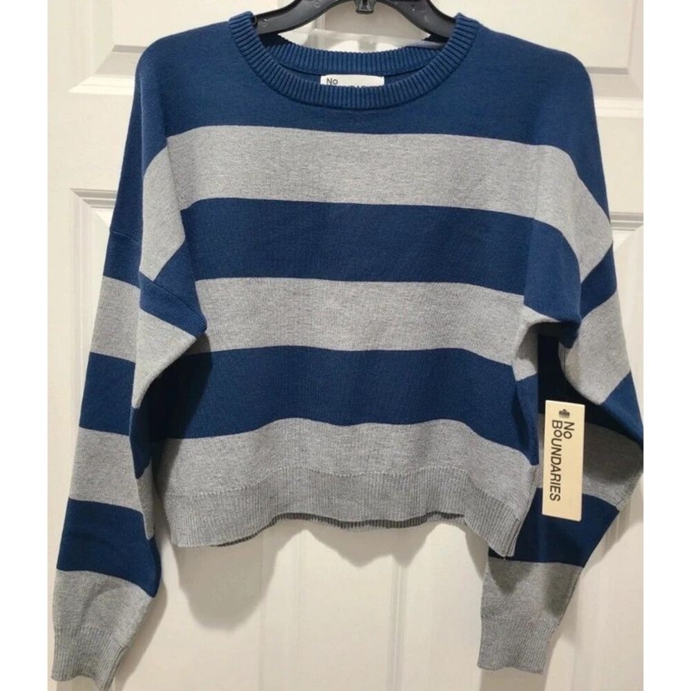 NWT No Boundaries Rugby Striped Cropped Sweater S
